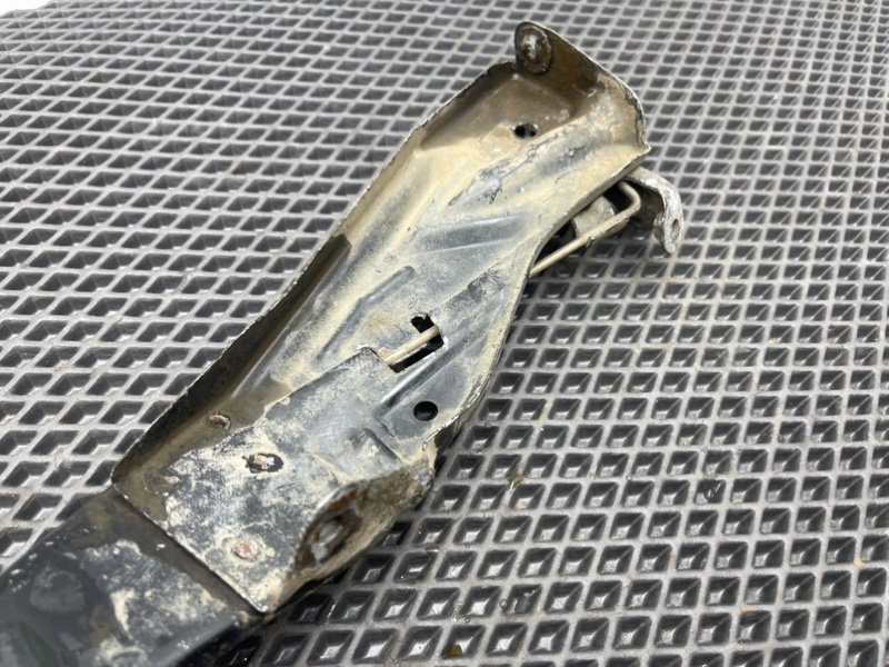 Крепление фары, 890 рублей, Тверь