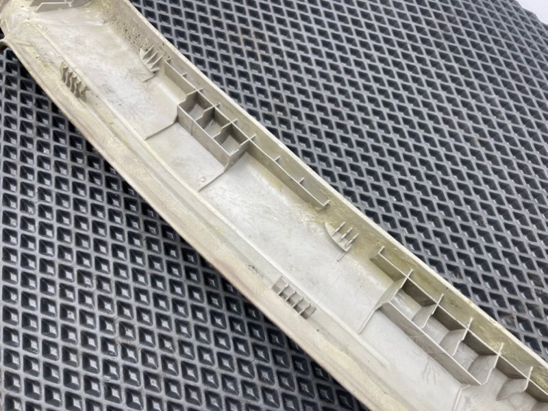 Накладка стойки, 490 рублей, Тверь