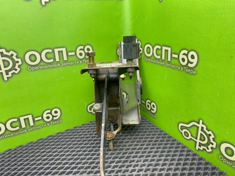 Педаль сцепления, 1990 рублей, Тверь