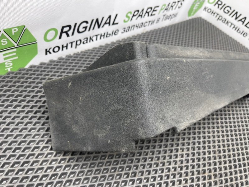 Кронштейн полки багажника, 990 рублей, Тверь