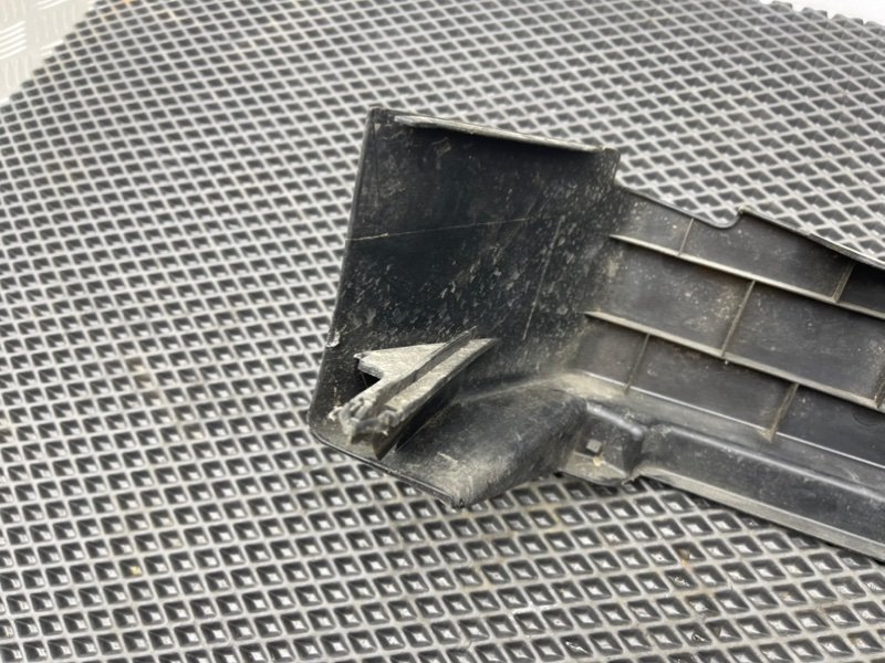 Кронштейн полки багажника, 990 рублей, Тверь