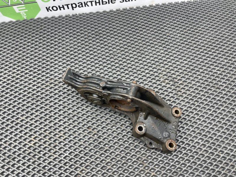 Кронштейн опоры двигателя, 1490 рублей, Тверь