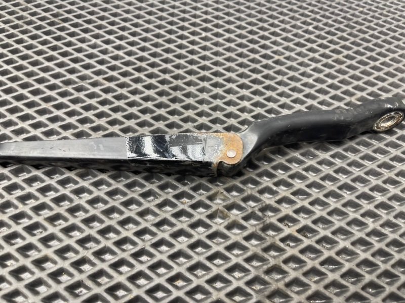 Дворник лобового стекла, 690 рублей, Тверь