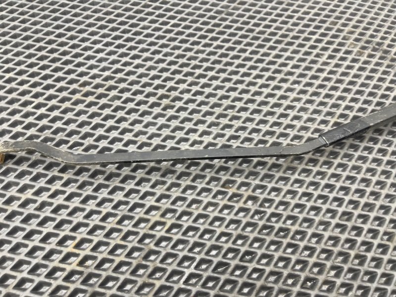 Дворник лобового стекла, 690 рублей, Тверь