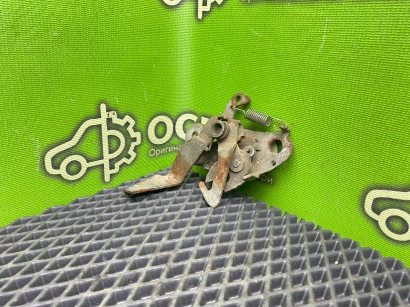 Замок капота, 1490 рублей, Тверь