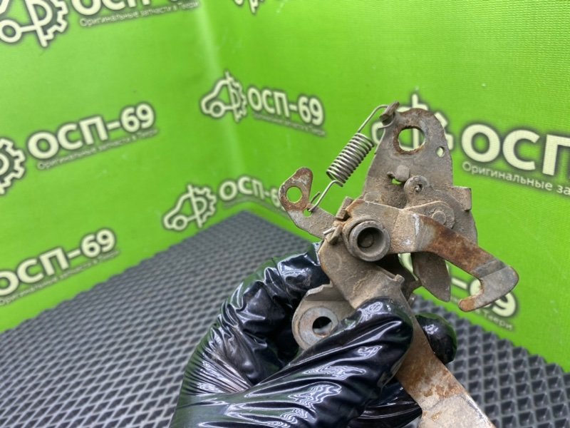 Замок капота, 1490 рублей, Тверь