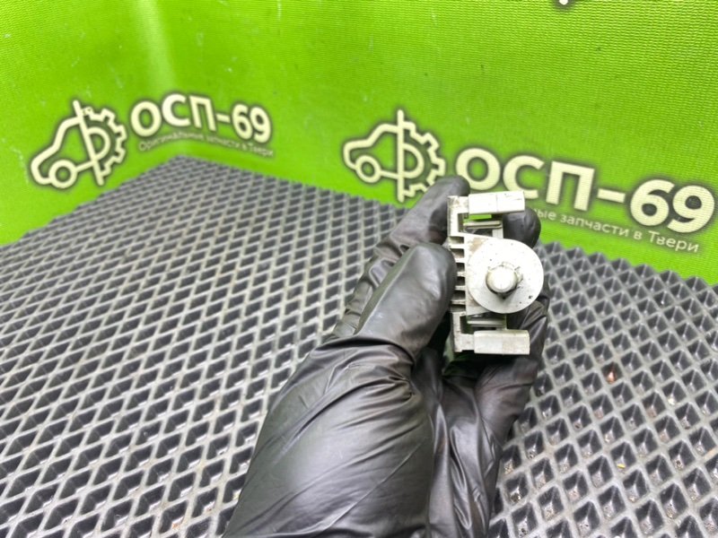 Крепеж радиатора, 1990 рублей, Тверь