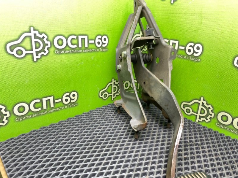 Педаль тормоза, 790 рублей, Тверь