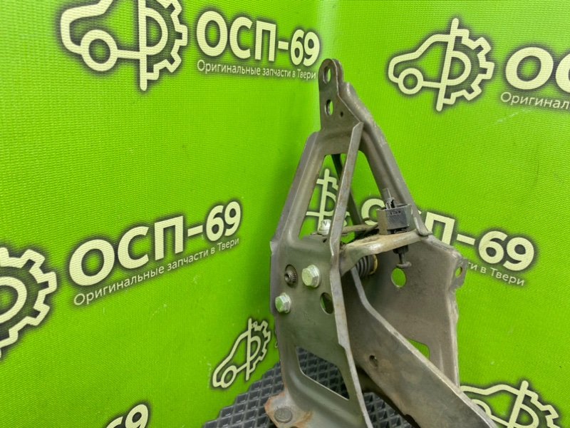 Педаль тормоза, 790 рублей, Тверь