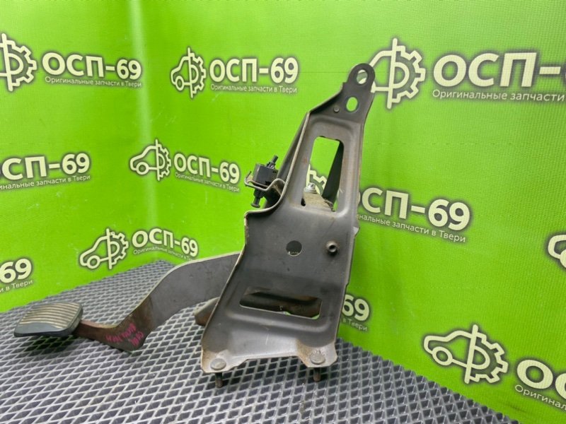 Педаль тормоза, 790 рублей, Тверь