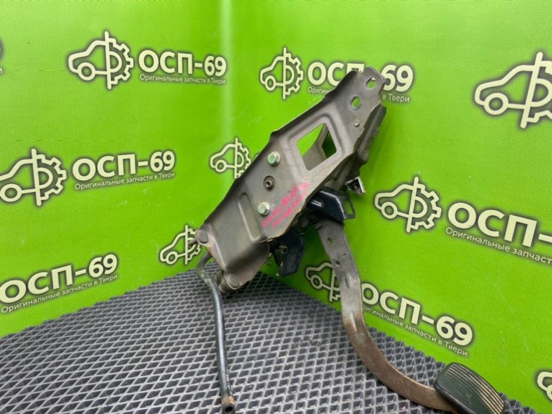 Педаль сцепления, 790 рублей, Тверь