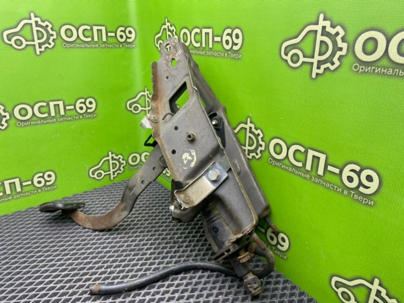 Педаль сцепления, 790 рублей, Тверь
