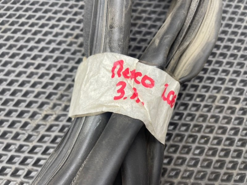 Уплотнитель двери, 690 рублей, Тверь