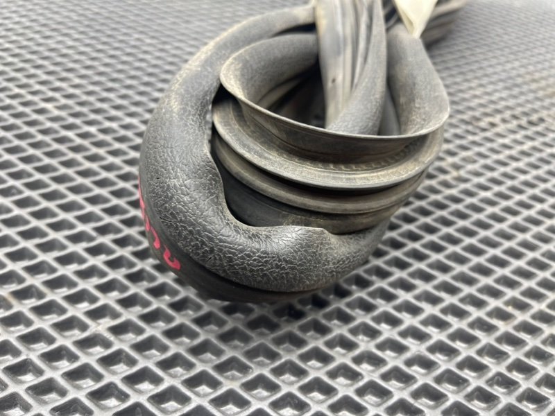 Уплотнитель двери, 690 рублей, Тверь