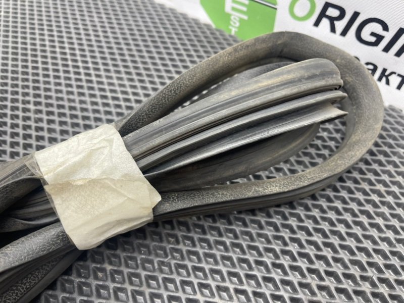 Уплотнитель двери, 690 рублей, Тверь