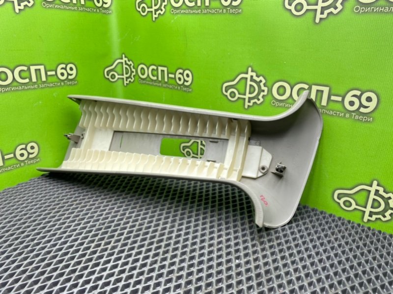 Накладка стойки, 490 рублей, Тверь