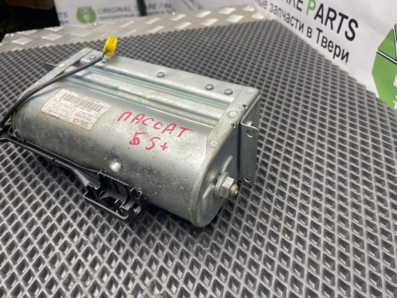 Подушка безопасности, 990 рублей, Тверь