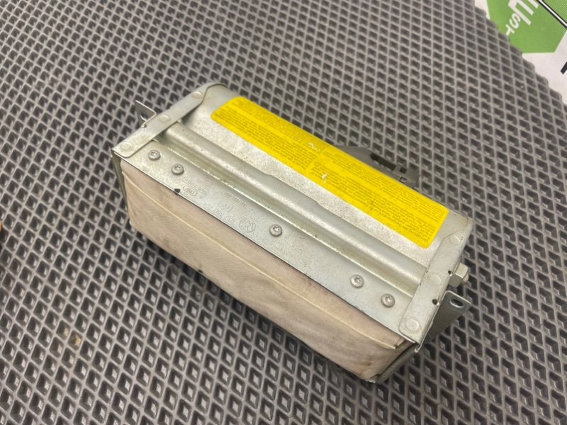 Подушка безопасности, 990 рублей, Тверь