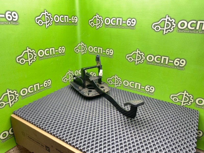 Педаль тормоза, 690 рублей, Тверь