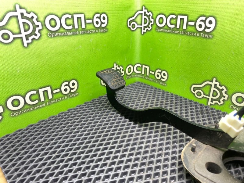 Педаль тормоза, 690 рублей, Тверь