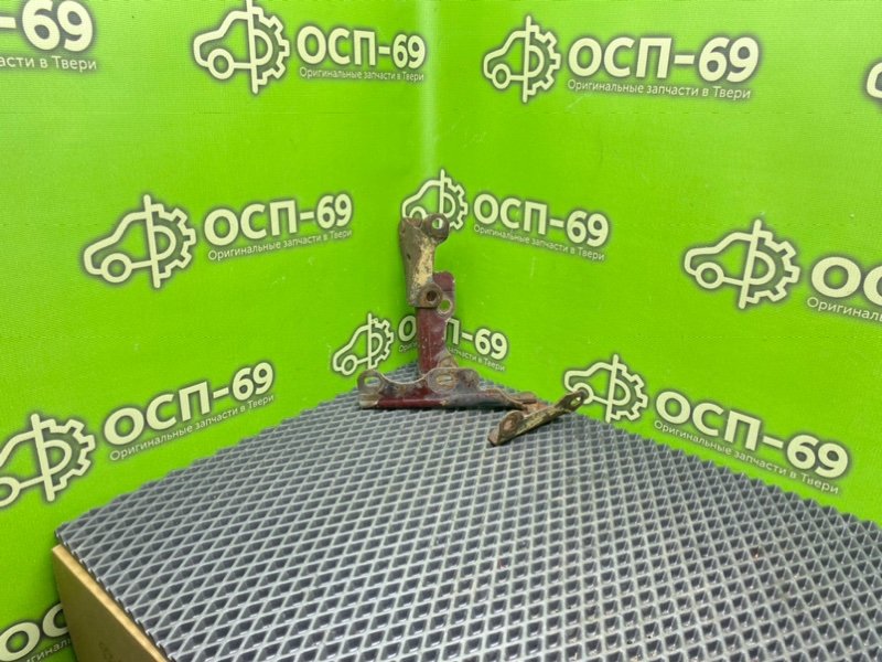 Петли капота, 1990 рублей, Тверь