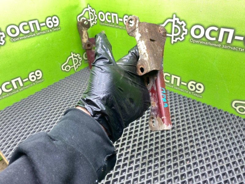 Петли капота, 1990 рублей, Тверь