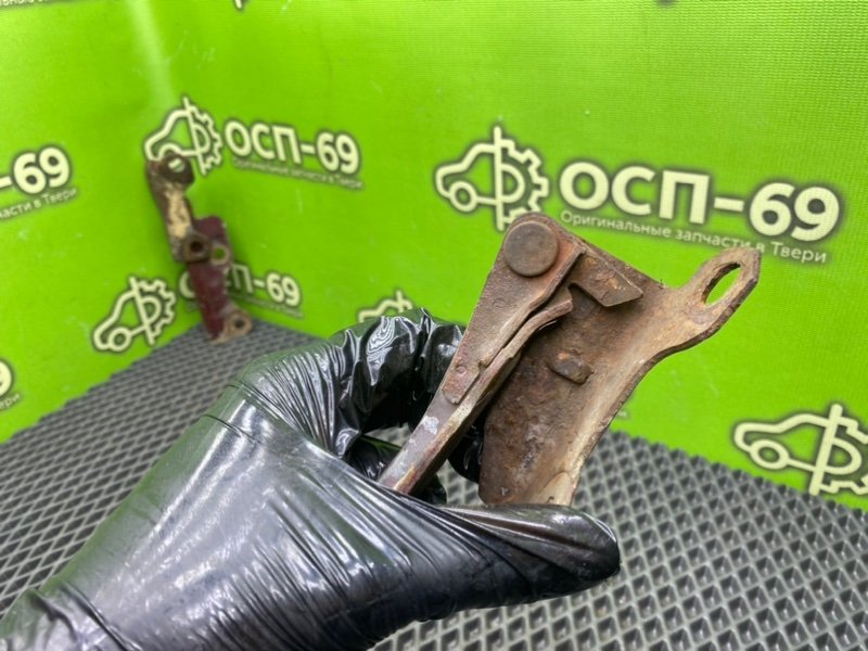 Петли капота, 1990 рублей, Тверь