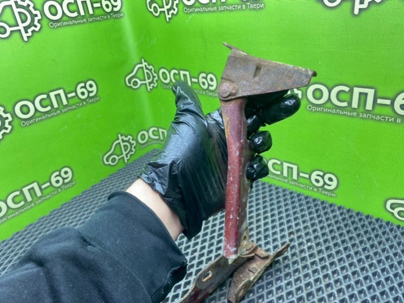 Петли капота, 1990 рублей, Тверь