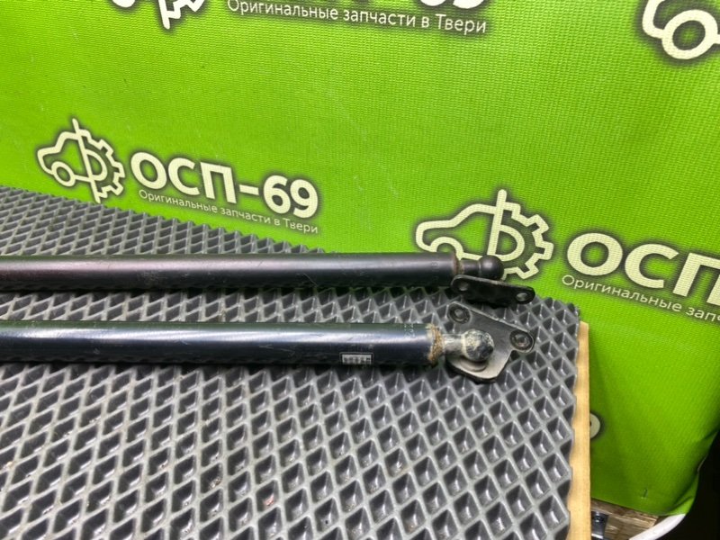 Амортизаторы багажника, 990 рублей, Тверь