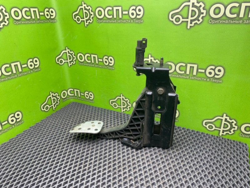 Педаль сцепления, 1290 рублей, Тверь