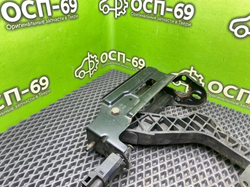 Педаль сцепления, 1290 рублей, Тверь