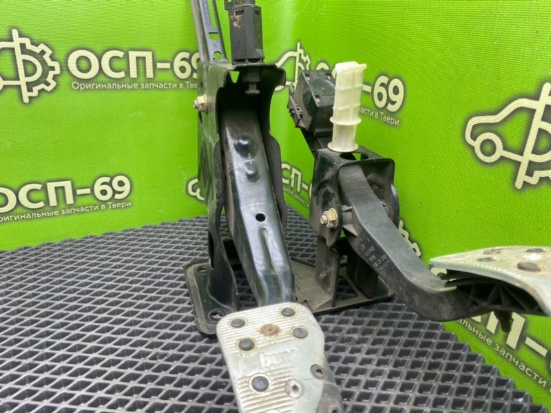 Педальный узел, 1990 рублей, Тверь