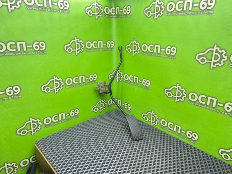 Педаль газа, 390 рублей, Тверь