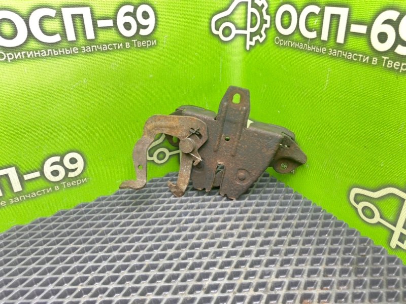 Замок капота, 990 рублей, Тверь