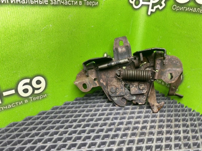 Замок капота, 990 рублей, Тверь