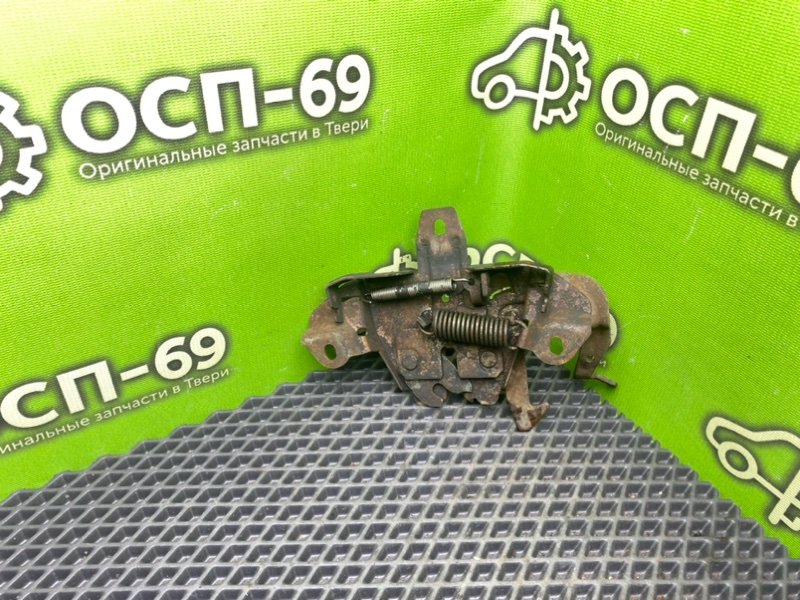 Замок капота, 990 рублей, Тверь
