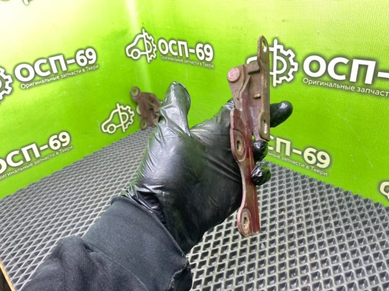 Петли капота, 1990 рублей, Тверь