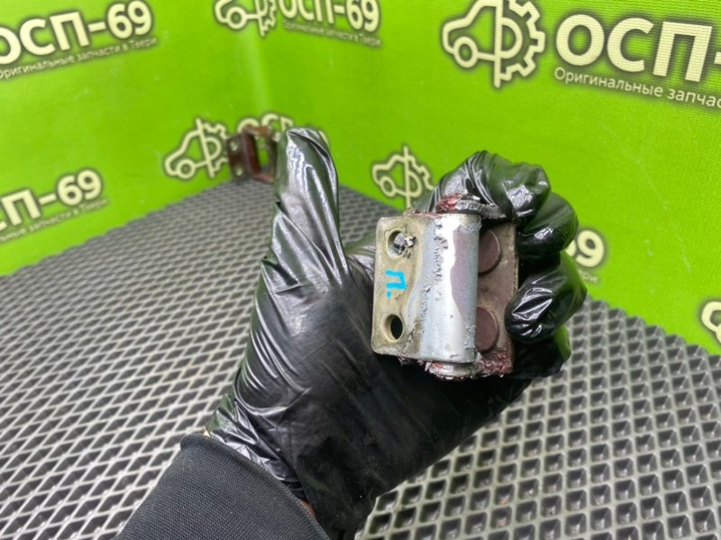 Петли багажника, 1790 рублей, Тверь