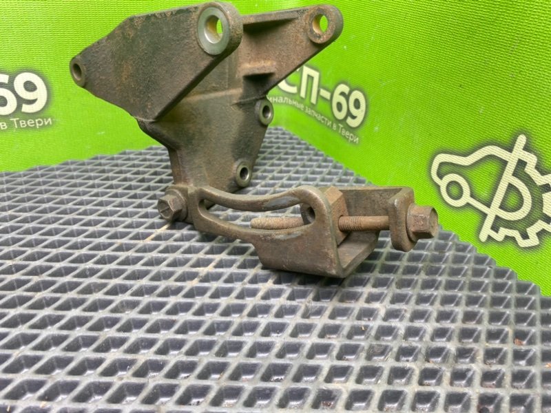 Кронштейн ГУР, 790 рублей, Тверь