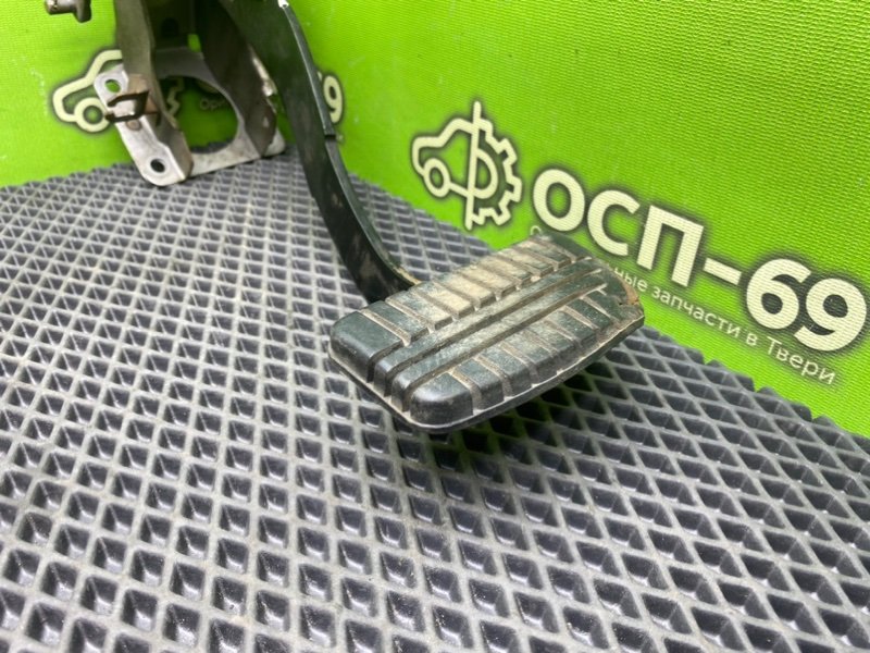 Педаль тормоза, 690 рублей, Тверь