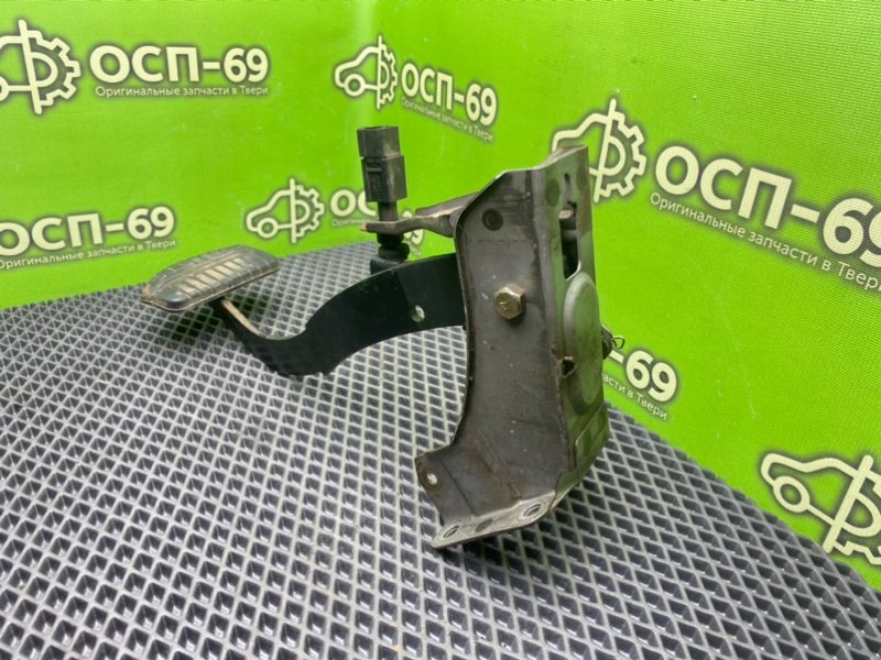 Педаль тормоза, 690 рублей, Тверь