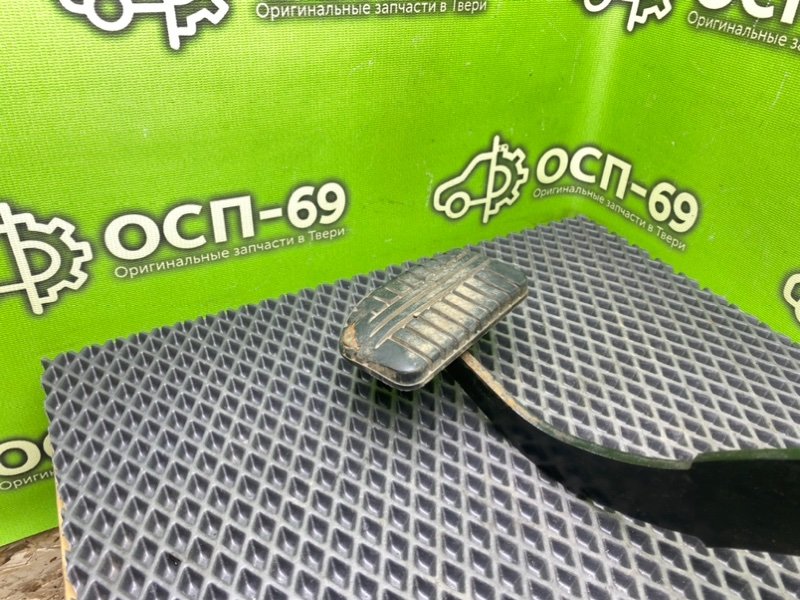 Педаль тормоза, 690 рублей, Тверь