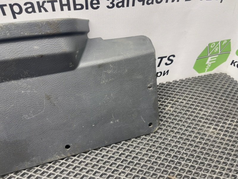 Обшивка двери багажника, 790 рублей, Тверь