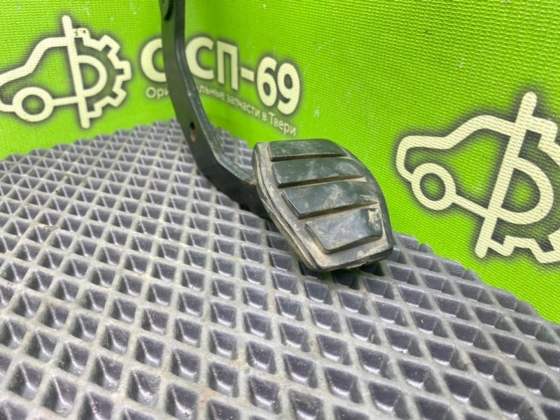 Педаль тормоза, 590 рублей, Тверь