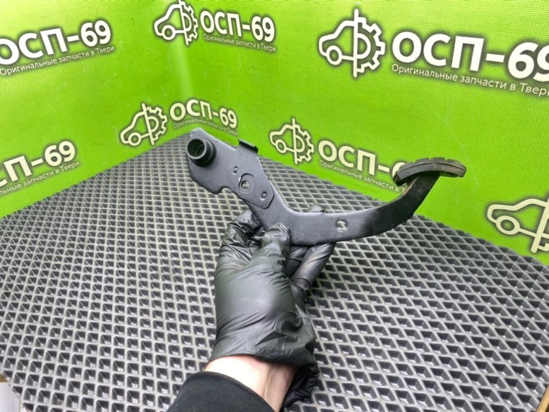 Педаль тормоза, 590 рублей, Тверь