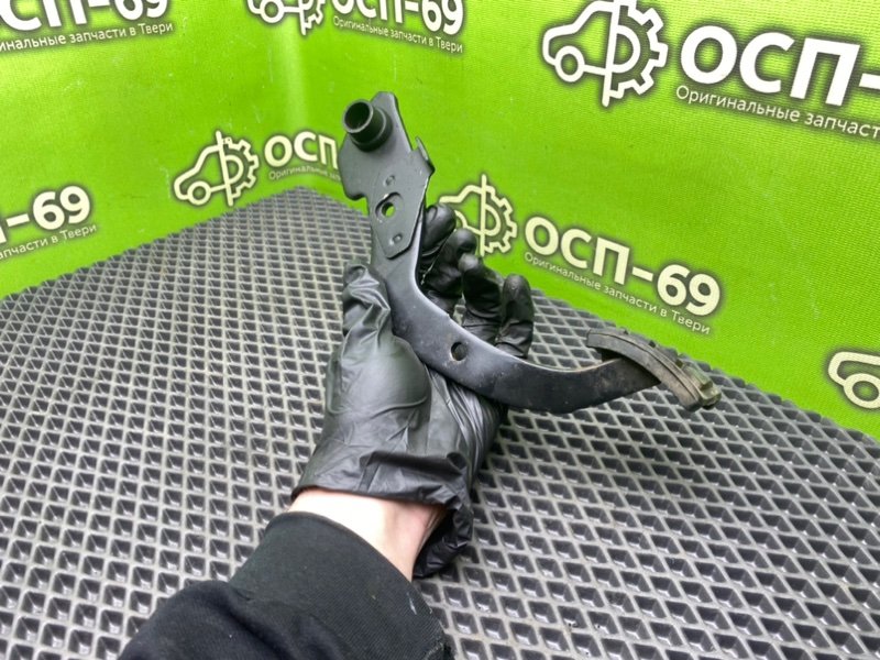 Педаль тормоза, 590 рублей, Тверь