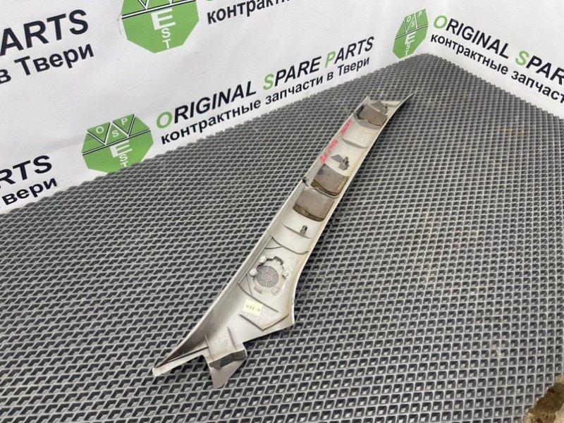 Накладка стойки, 390 рублей, Тверь