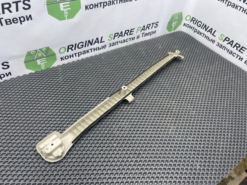 Кронштейн полки багажника, 690 рублей, Тверь