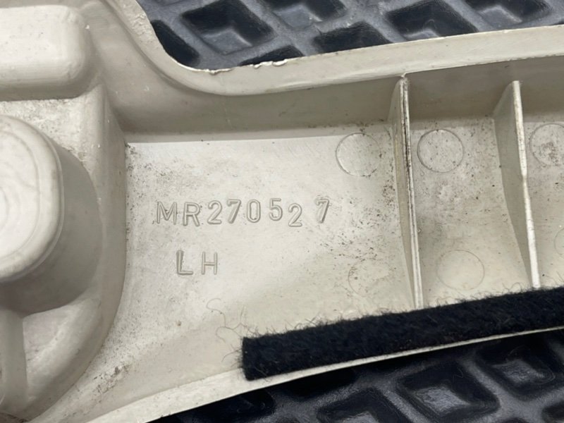 Кронштейн полки багажника, 690 рублей, Тверь