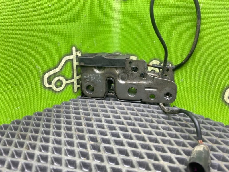 Замок капота, 1790 рублей, Тверь